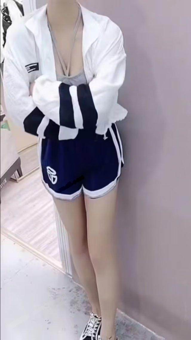 栾城姐姐