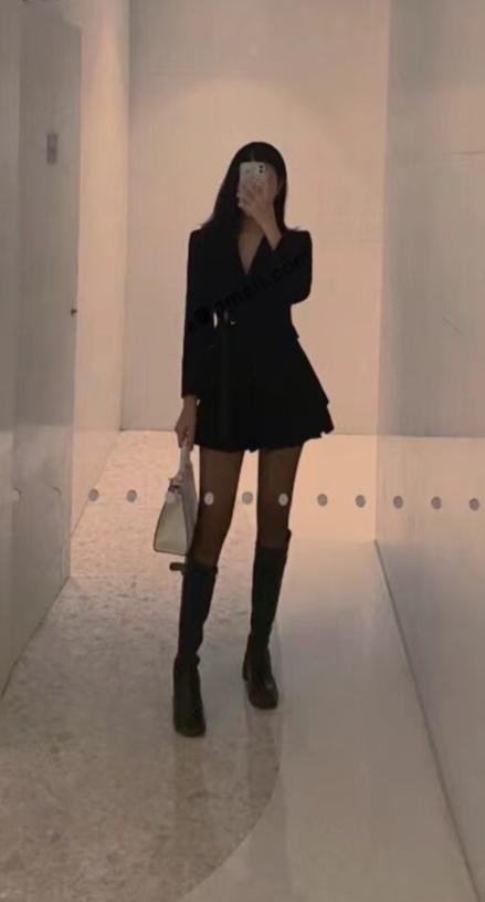 敏感小姐姐小艾