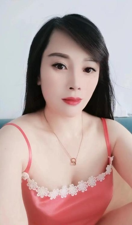 瑶海丰满熟女爱雪