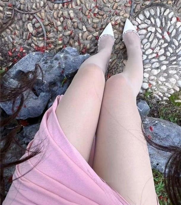 李沧美腿少妇