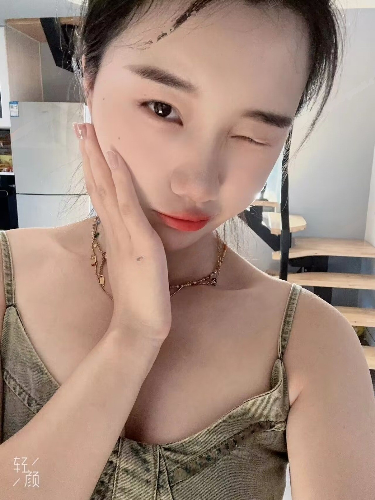 一个非常不错漂亮的妹子