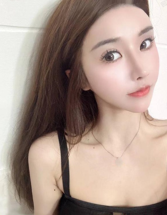 南山饭加辣小姐姐