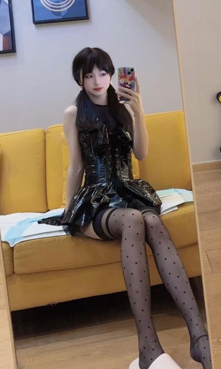 东站一米七长腿妹