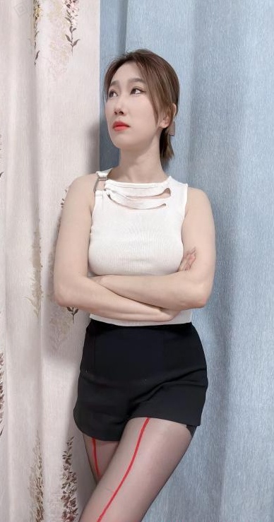 荔湾丰满性感少妇