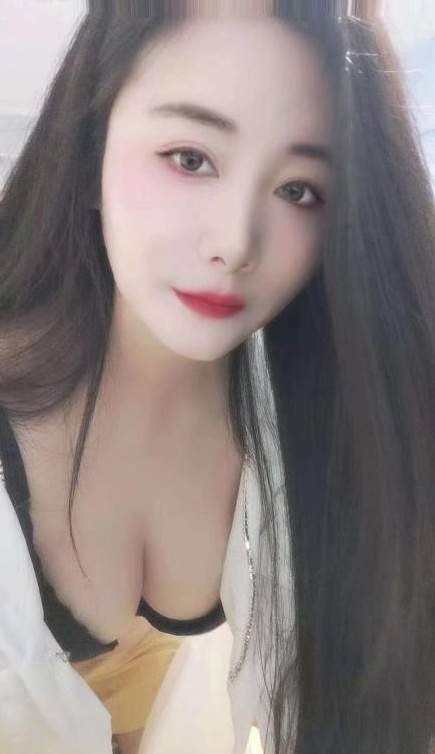 龙华韵味小女人