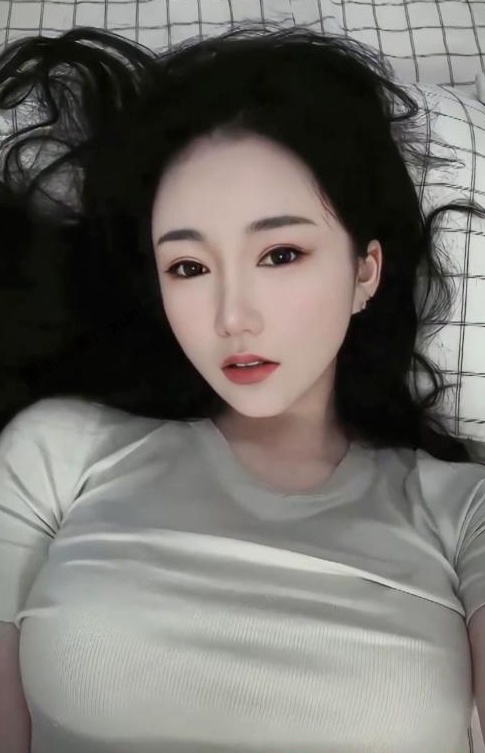 广州美胸女神可儿