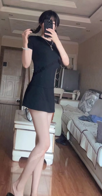 西门依依
