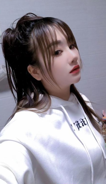 气质的女王范御姐