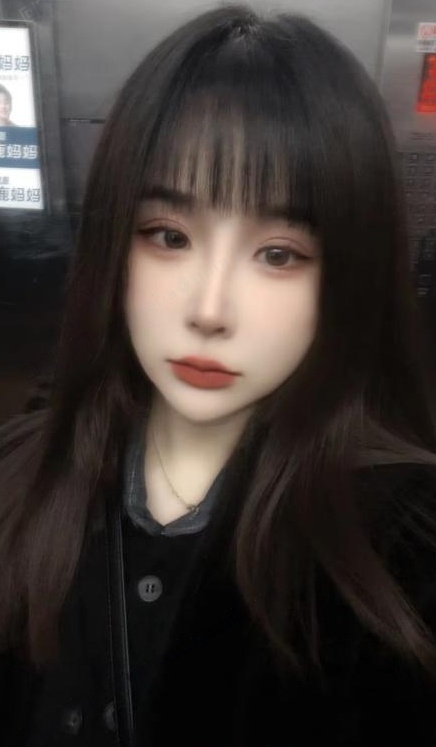 有点坦的经开落落