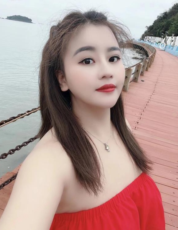 龙华区大胸妹妹