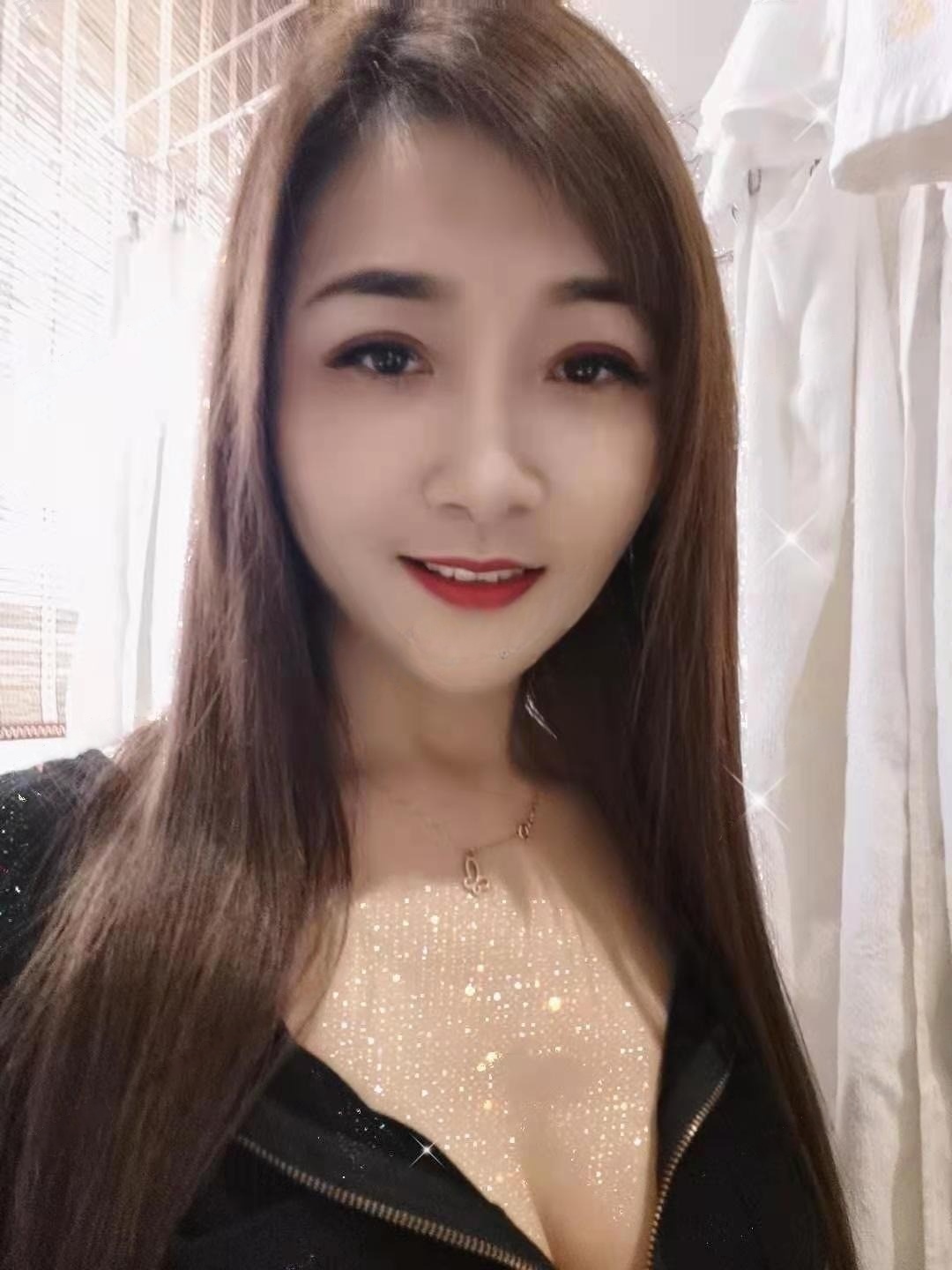 青岛大奶雪儿