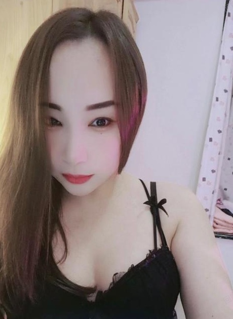 服务系少妇芊芊