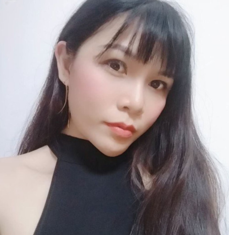 东晓南舌吻女王