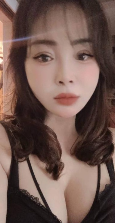 服务细致丰满熟女