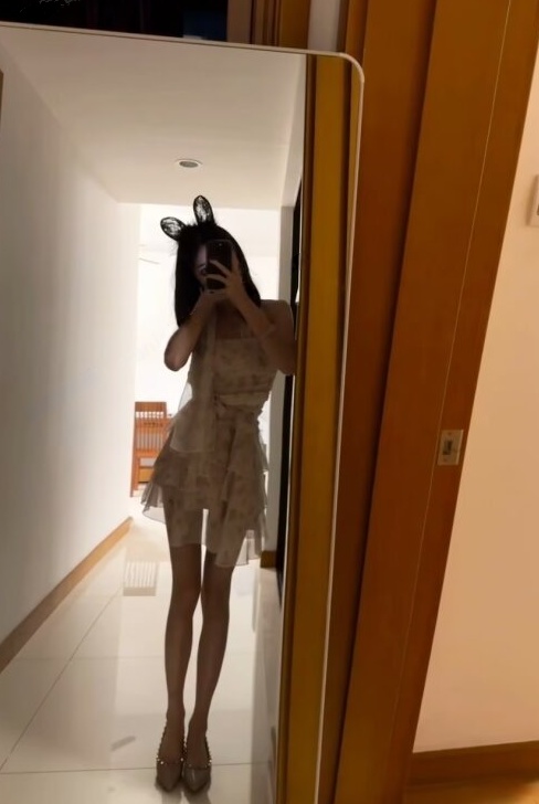 胸大性感嫩妹泄火