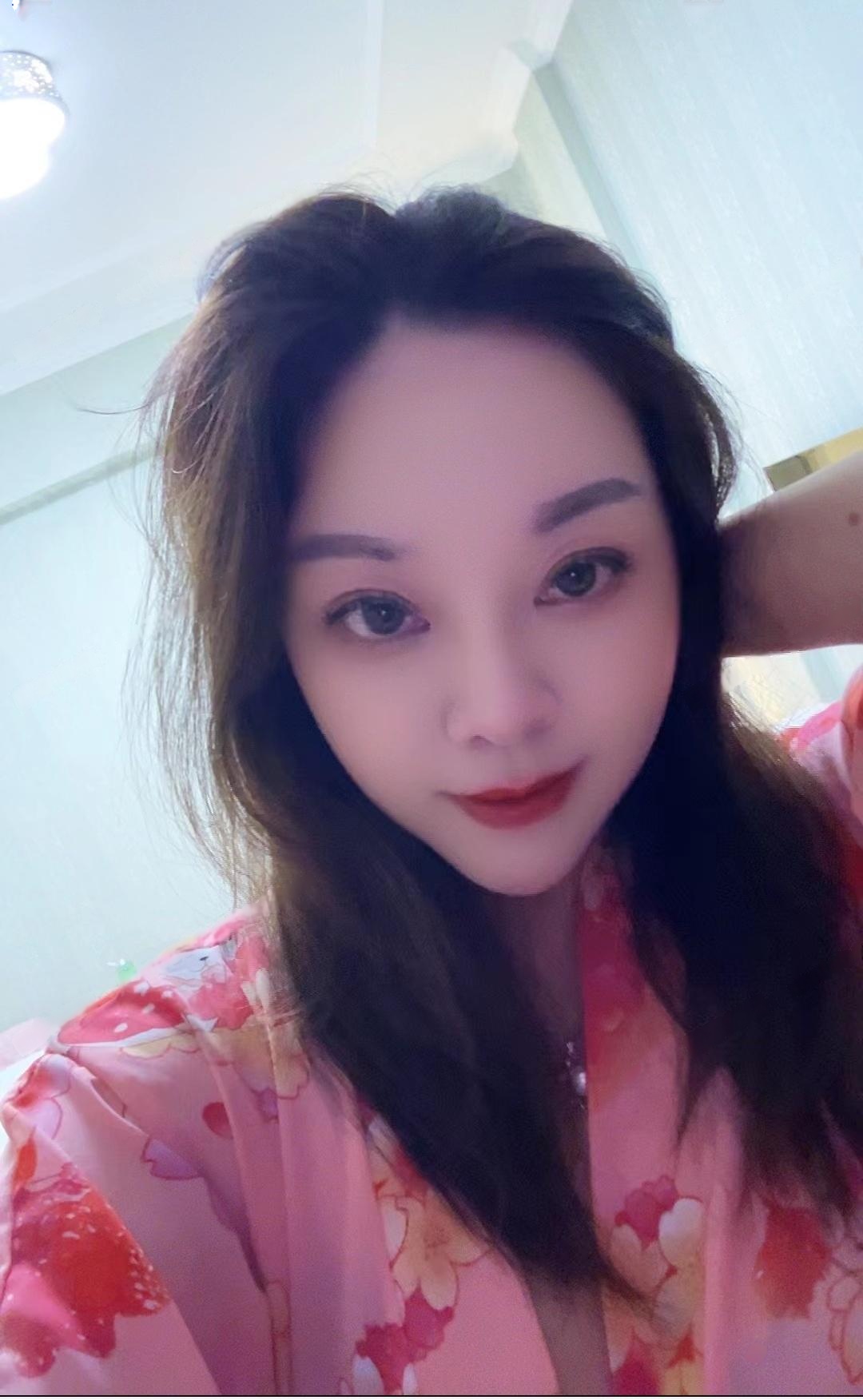性感小骚妹