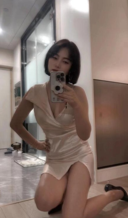 东门大屁股少妇沐沐