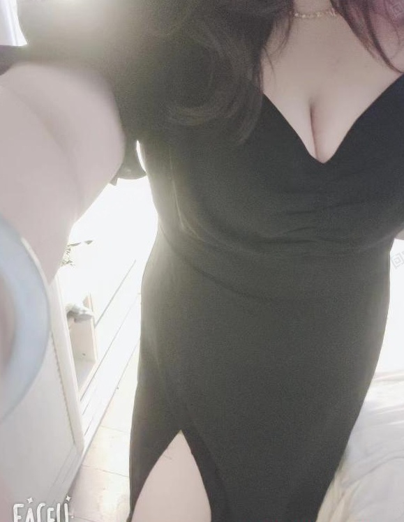 无套大胸妹