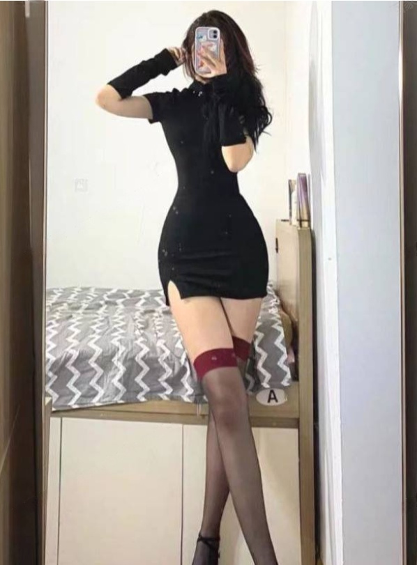 黄岛苗条湘妹子