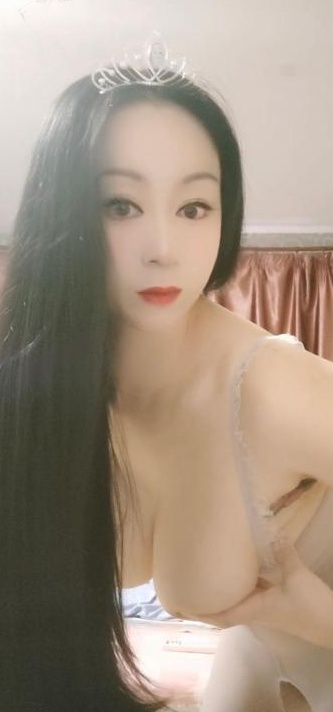 性感的小草