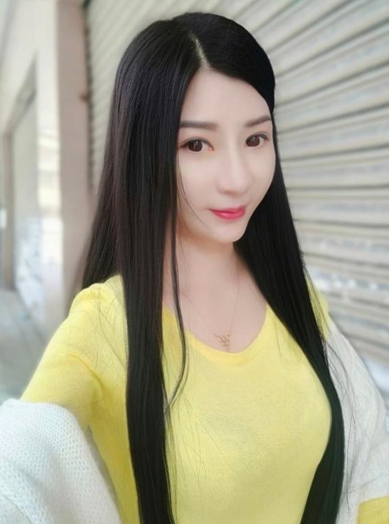 惠城区瑜伽美女体验