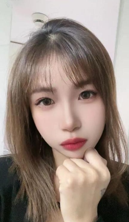 气质美女水蜜桃