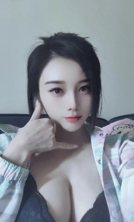 妮娃娃后花园三通