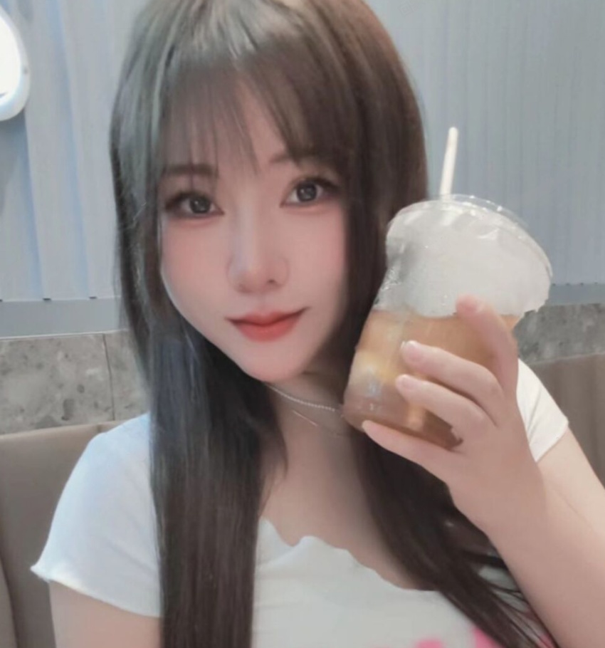 巨乳马达臀兔子