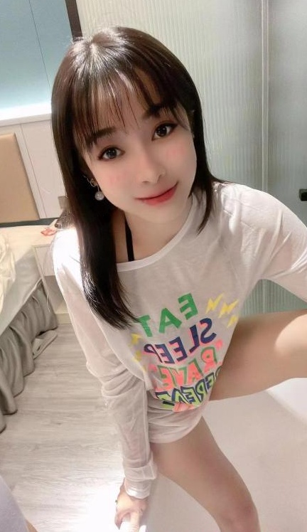 小美妇丽丽御姐
