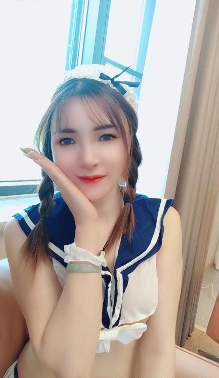 耐心小姐姐娜娜