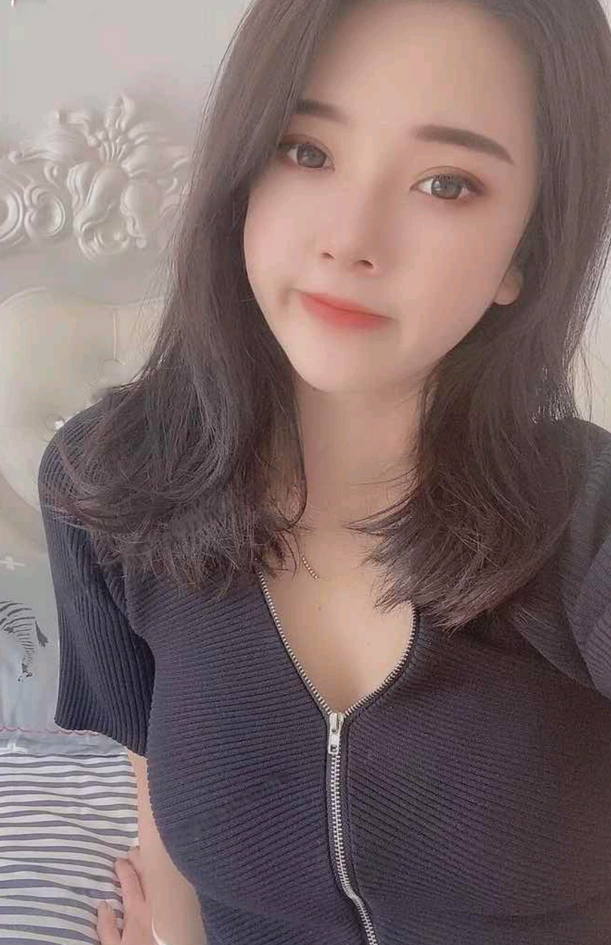 服务还算很不错的一个妹子