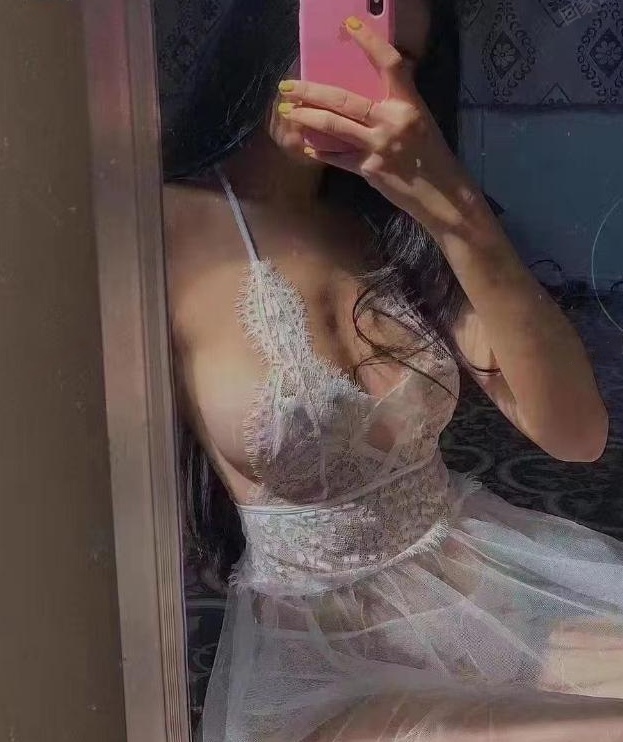 胸E美女金琪琪