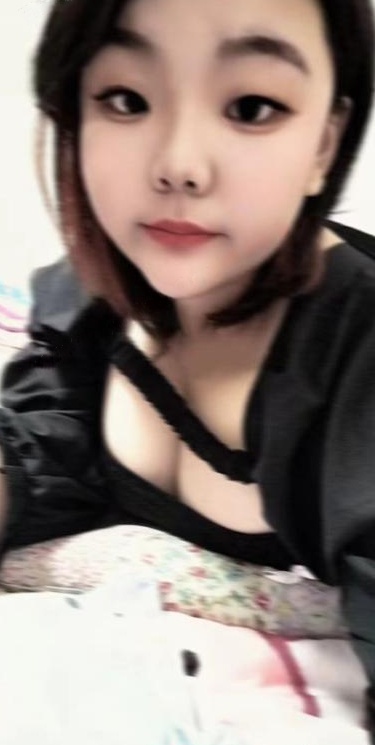 夫子庙巨乳瑶瑶