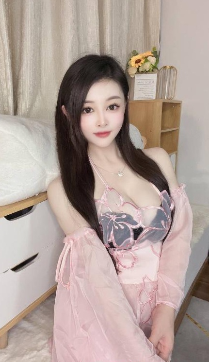 妩媚诱人热情老师