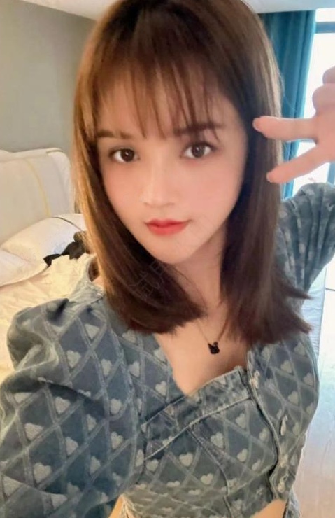 新区小萝莉