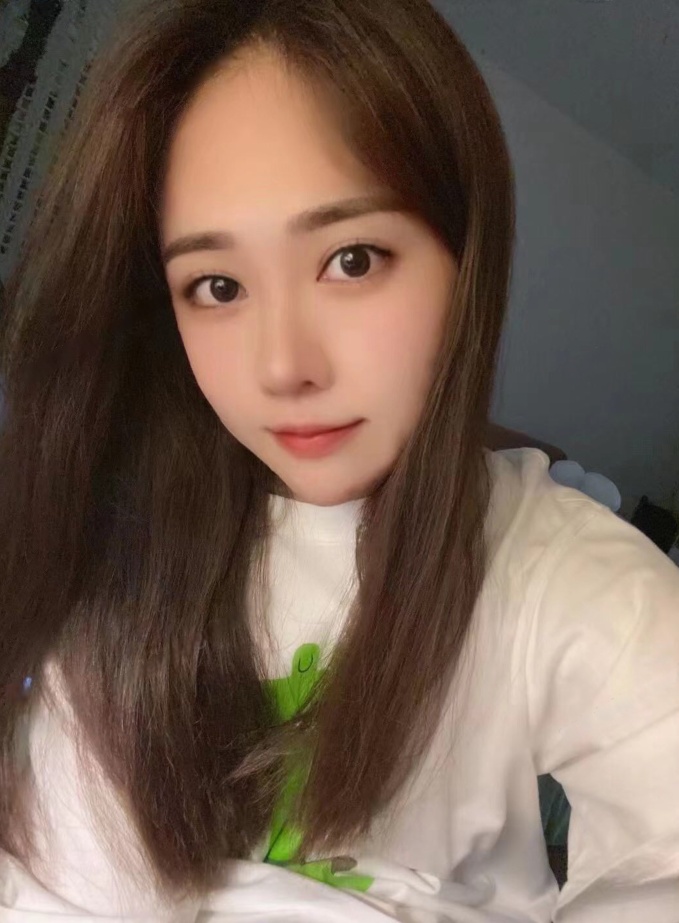 素颜美女安妮