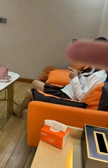 万达小茜
