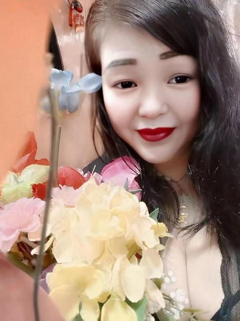 SM大胸泻火熟女