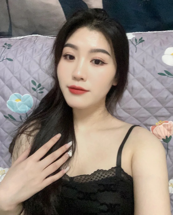 骚熟女美露