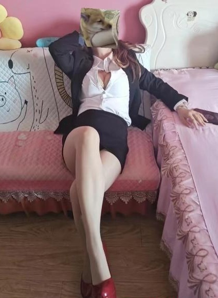 武侯大道D奶小姐姐