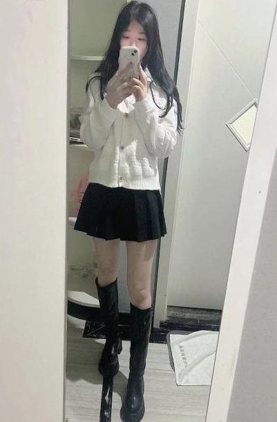 雨花区纯情娇小萝莉