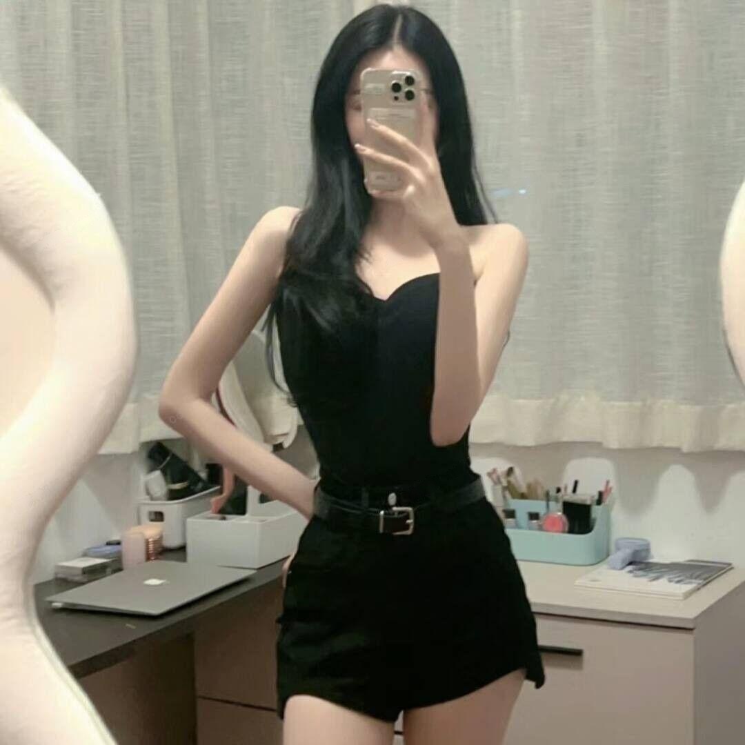 妥妥一个骚货