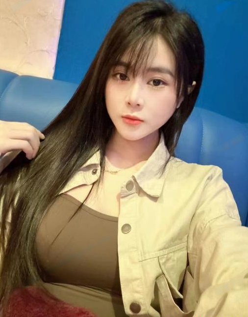 南山丫丫小姐姐