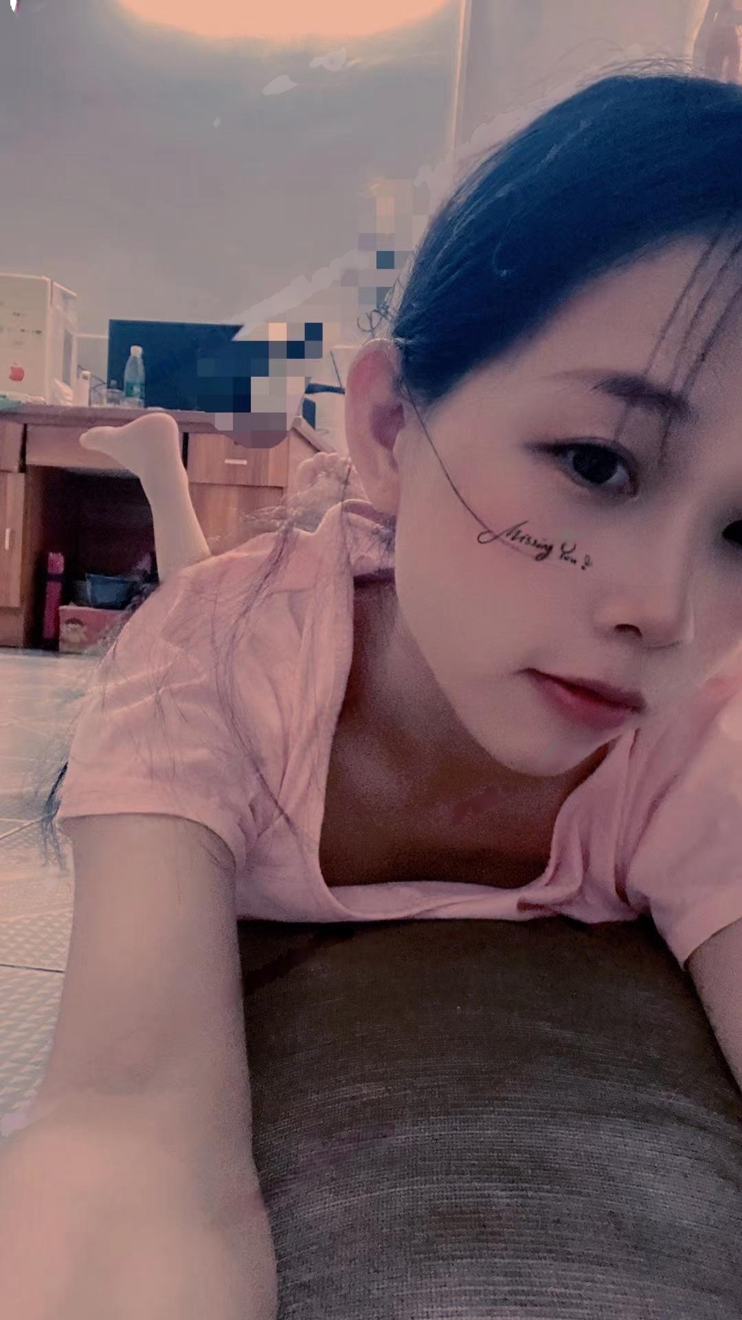 南京00后麒麒妹