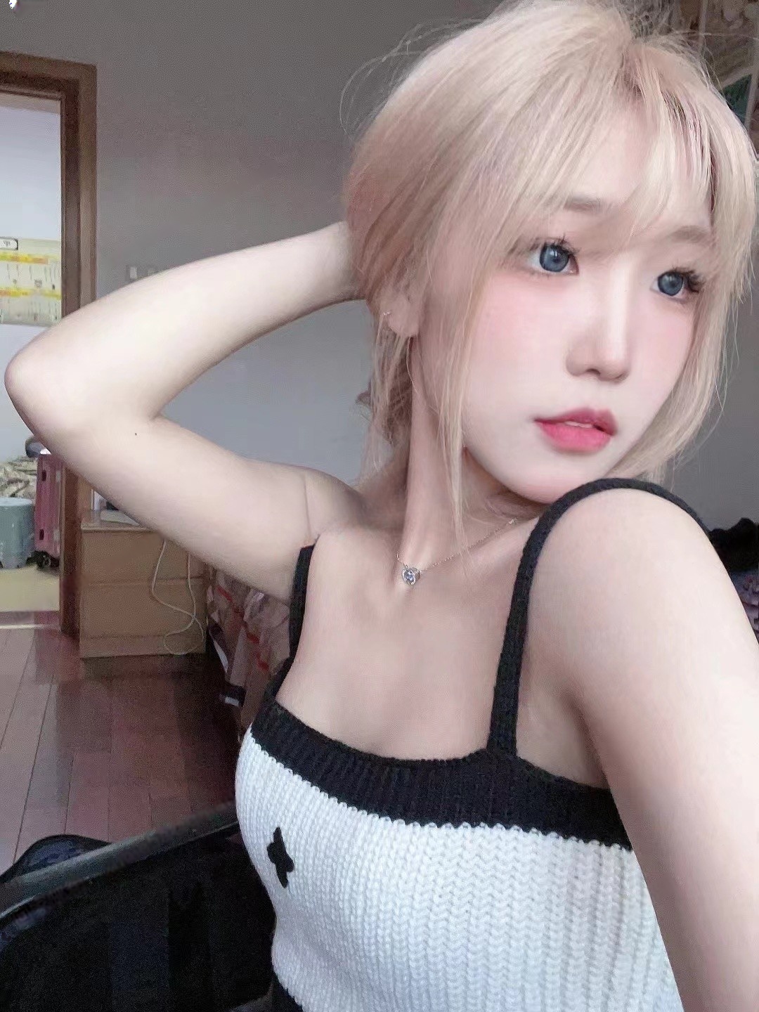 沉浸女友式体验