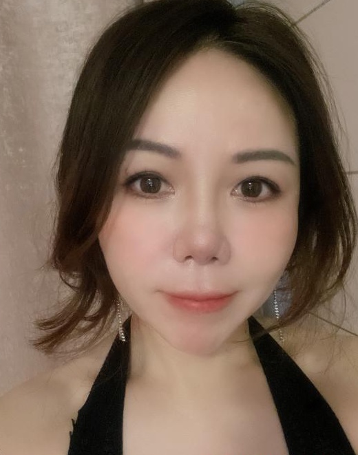 秦淮闷骚型小姐姐