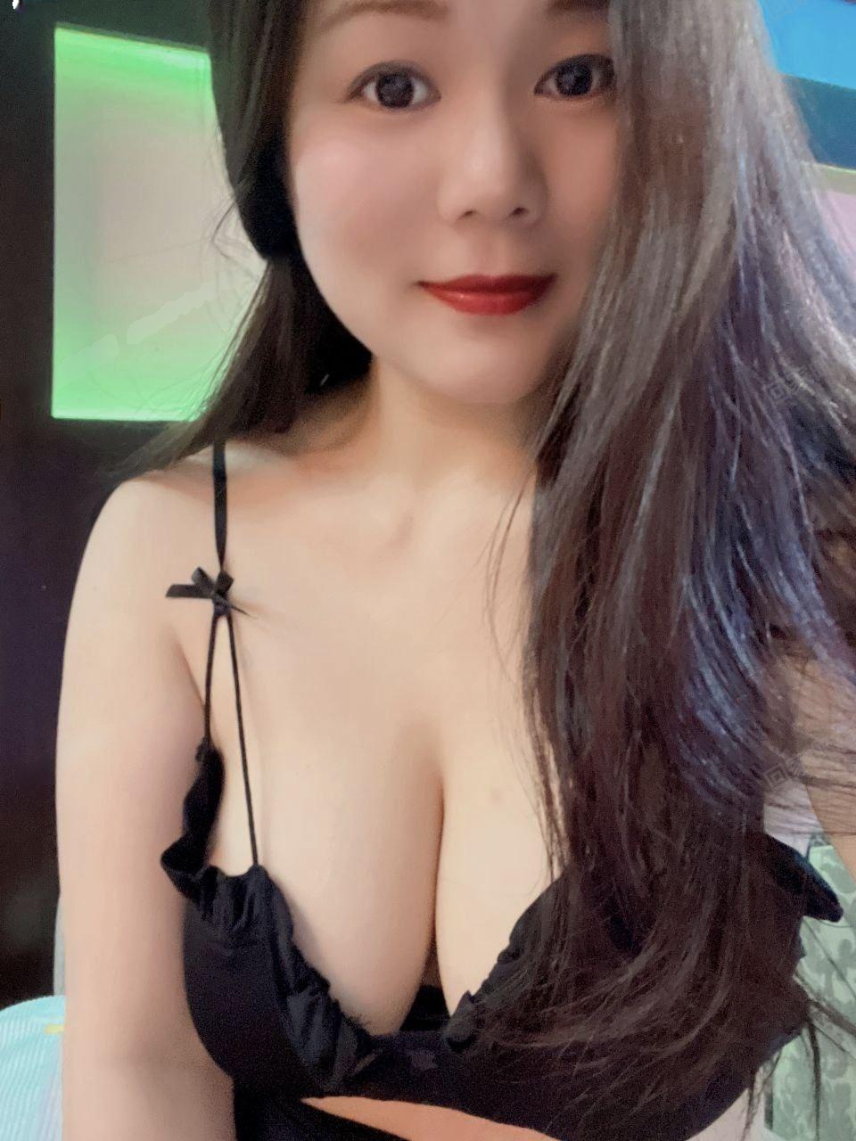 E奶天然大波少妇