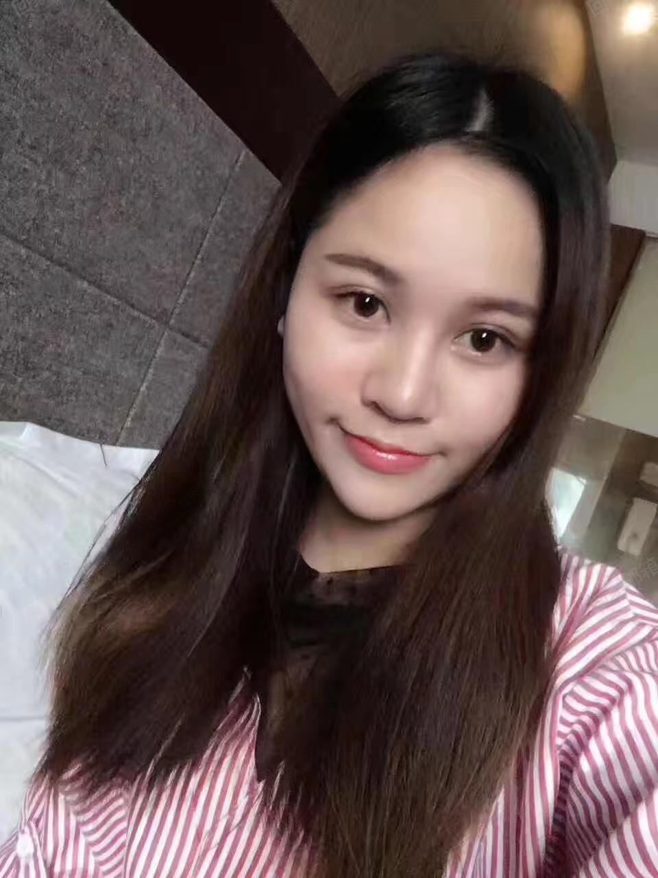 新北美女胸大漂亮