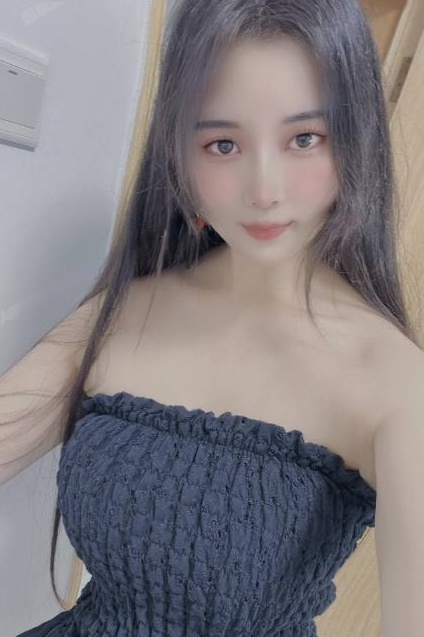 高跟丝袜大臀妹子