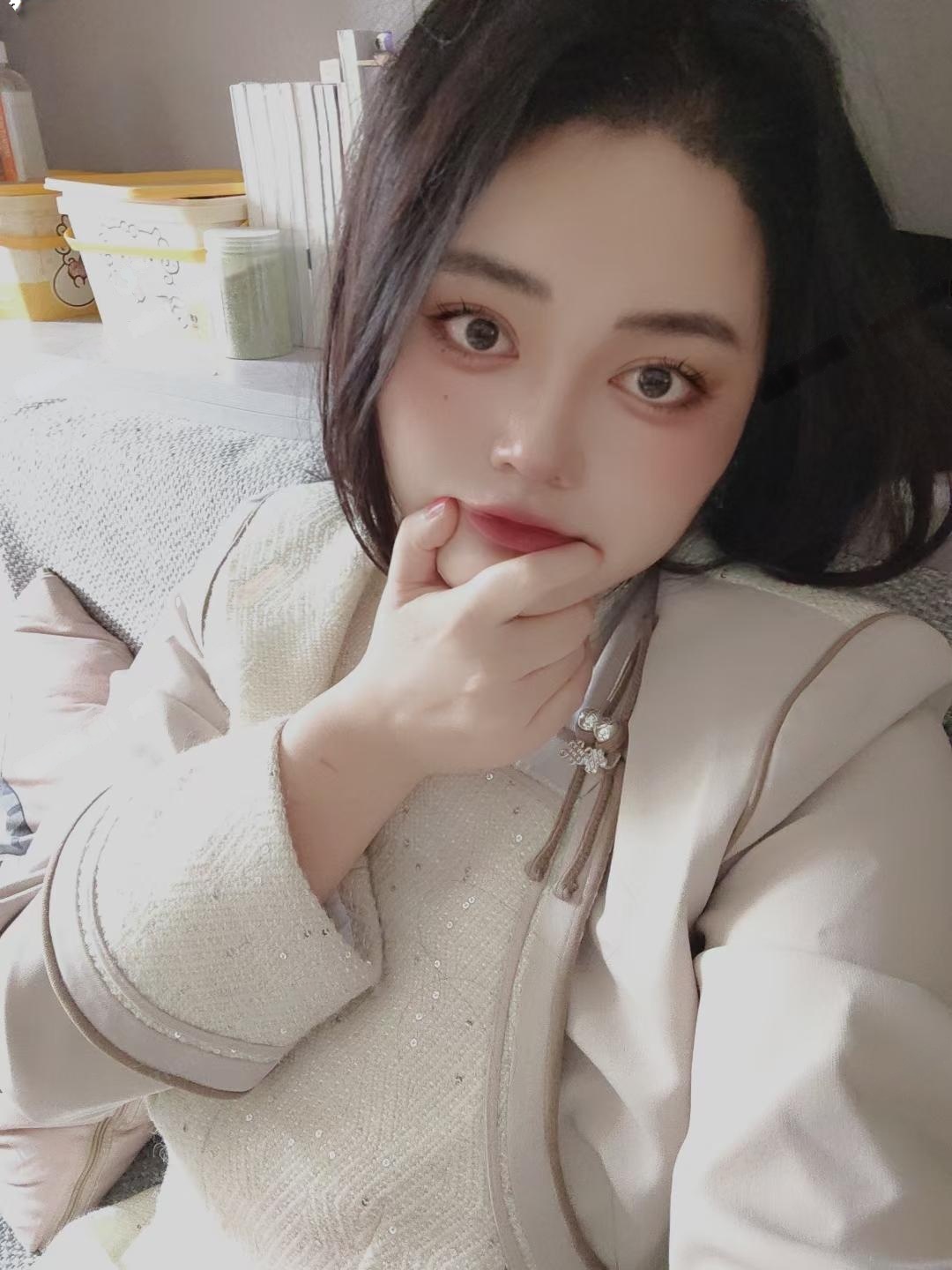 呼和浩特市美艳少女